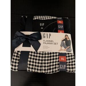 Women's GAP Flannel Pajama 2 Piece Set Pink Stripe Size M